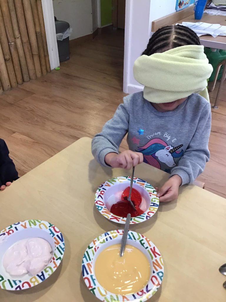 Tasting, Smelling and Touching at Children 1st Leicester Children